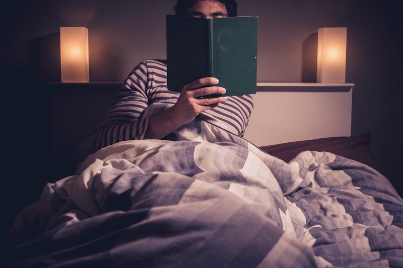 What activities do successful people do before going to sleep?